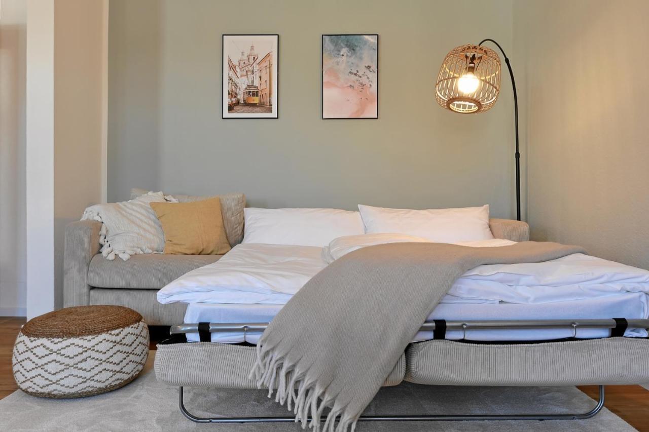 *City, Naehe Hbf, Kingsizebetten, Fitnessecke* Duisburgo Esterno foto